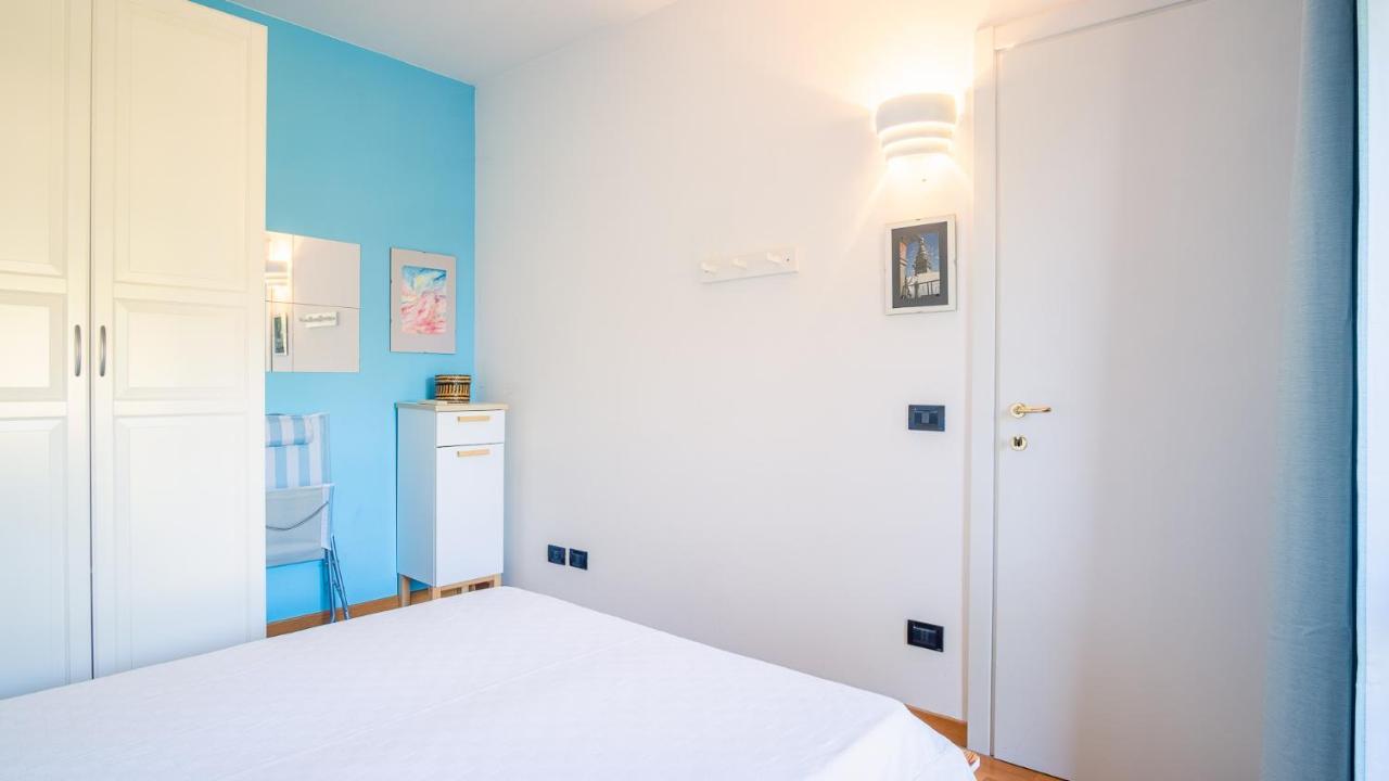 The Zodiac Apartment - Italian Homing Sirmione Exterior photo